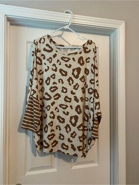 Beige Leopard-Print Dolman Tunic with Striped Cuffs